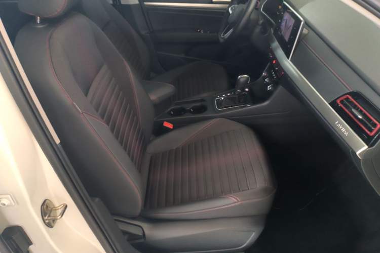 Used Volkswagen Lavida 2023 300TSI DSG Starry Full-Comfort Edition Right Front Seat