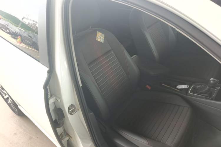 Used Volkswagen Lavida 2023 280TSI DSG Starry Sky Deluxe Edition Right Front Seat