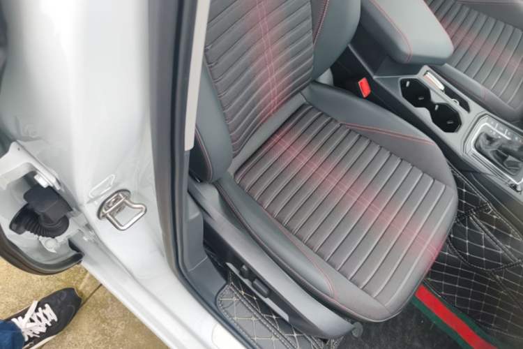 Used Volkswagen Lavida 2023 280TSI DSG Starry Sky Deluxe Edition Right Front Seat