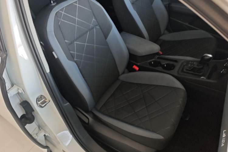 Used Volkswagen Lavida 2023 Revised 1.5L Automatic DeYi Edition Right Front Seat