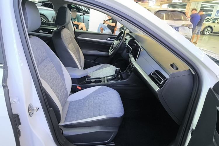 Used Volkswagen Lavida 2023 280TSI DSG Full-Comfort Edition Right Front Seat