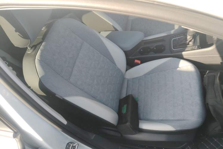 Used Volkswagen Lavida 2023 280TSI DSG Full-Comfort Edition Right Front Seat