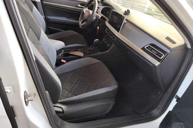 Used Volkswagen Lavida 2023 Revised 1.5L Automatic DeYi Edition Right Front Seat