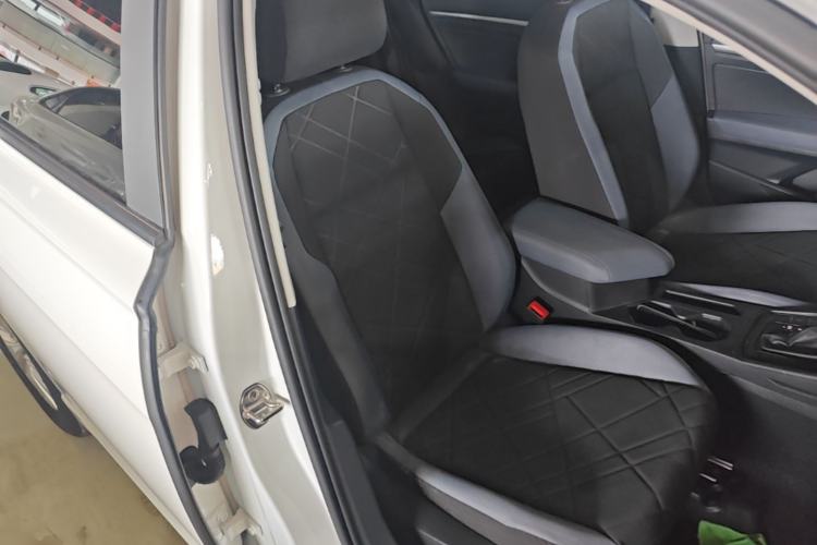 Used Volkswagen Lavida 2023 1.5L Automatic De Yi Edition Right Front Seat