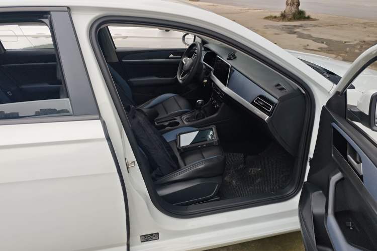 Used Volkswagen Lavida 2023 Revised 1.5L Automatic DeYi Edition Right Front Seat