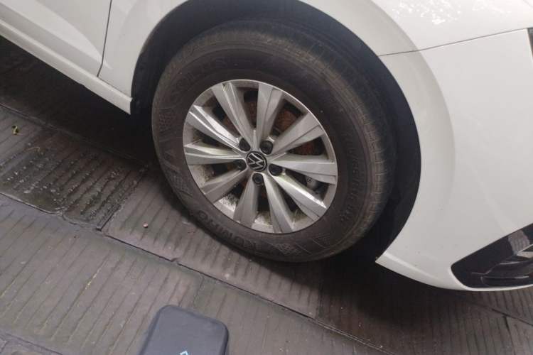 Used Volkswagen Lavida 2023 New Rui 1.5L Automatic New Yi Edition Right Front Wheel Hub