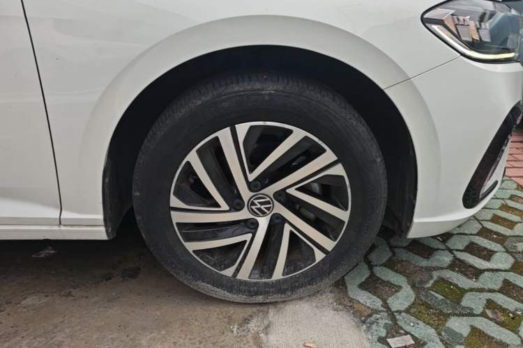 Used Volkswagen Lavida 2023 280TSI DSG Starry Sky Deluxe Edition Right Front Wheel Hub
