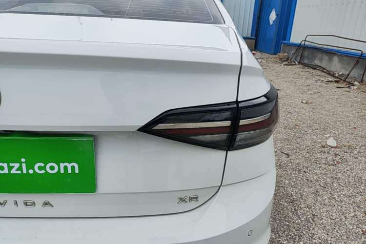 Used Volkswagen Lavida 2023 New Sharp 1.5L Automatic Excellent New Edition Right Rear Taillight