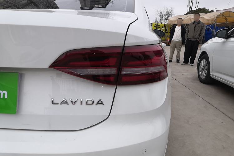 Used Volkswagen Lavida 2023 Revised 1.5L Automatic DeYi Edition Right Rear Taillight