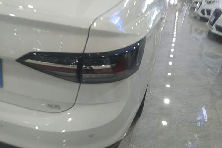 Used Volkswagen Lavida 2023 New Sharp 1.5L Automatic Excellent New Edition Right Rear Taillight