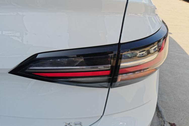 Used Volkswagen Lavida 2023 New Rui 1.5L Automatic New Yi Edition Right Rear Taillight