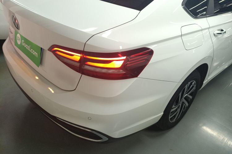 Used Volkswagen Lavida 2023 300TSI DSG Full-Comfort Edition Right Rear Taillight