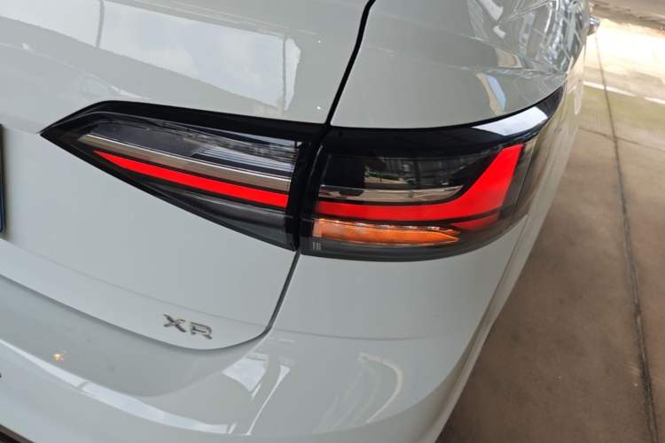 Used Volkswagen Lavida 2023 New Sharp 1.5L Automatic New Wish Edition Right Rear Taillight