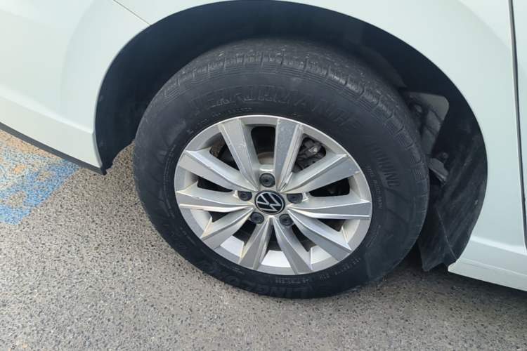 Used Volkswagen Lavida 2023 Revised 1.5L Automatic DeYi Edition Right Rear Wheel Hub