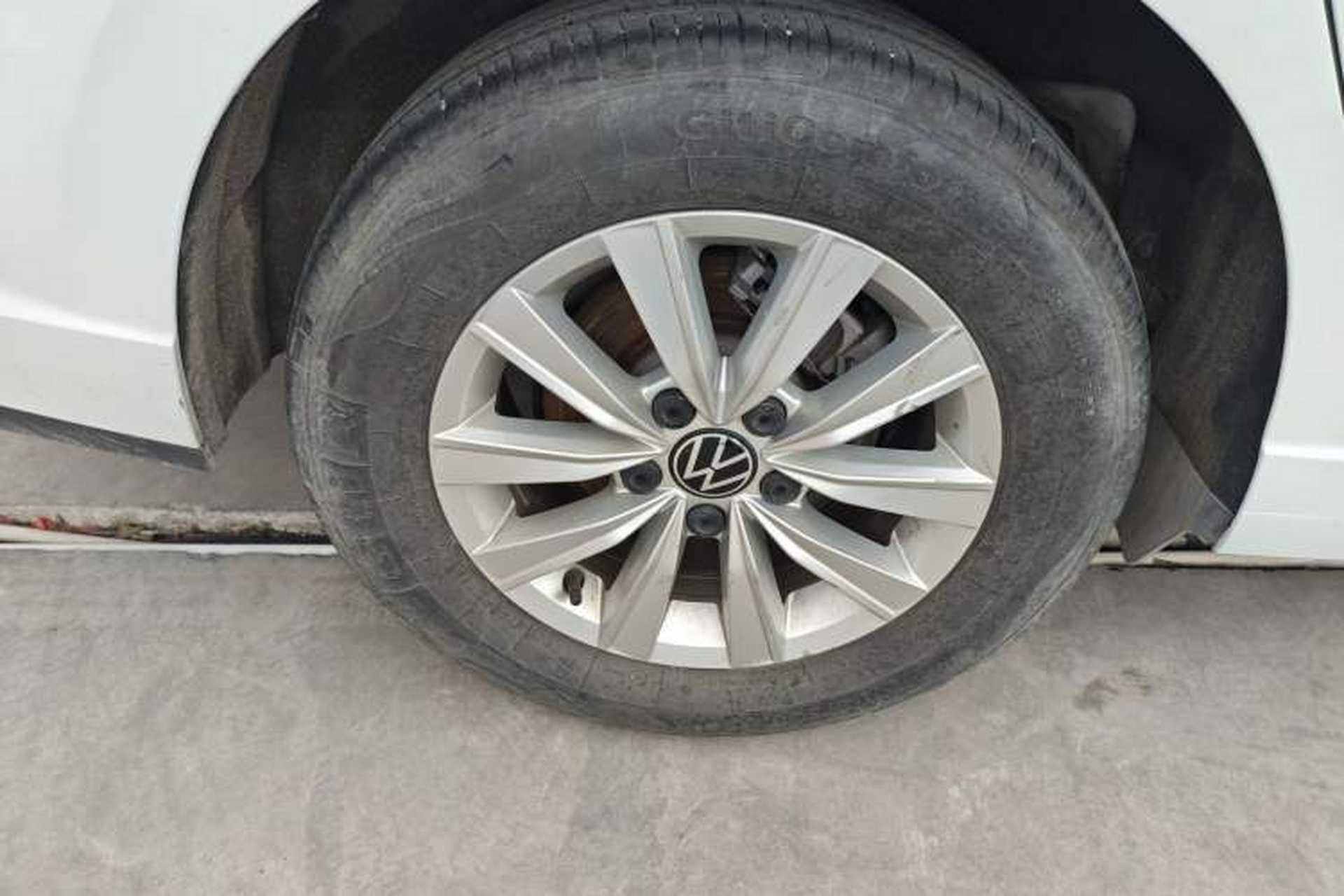 Used Volkswagen Lavida 2023 Revised 1.5L Automatic DeYi Edition Right Rear Wheel Hub