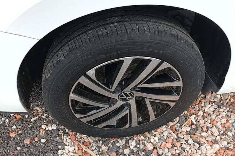 Used Volkswagen Lavida 2023 280TSI DSG Full-Comfort Edition Right Rear Wheel Hub