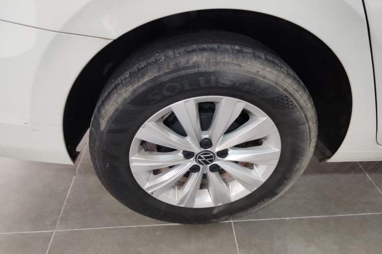 Used Volkswagen Lavida 2023 New Sharp 1.5L Automatic Excellent New Edition Right Rear Wheel Hub