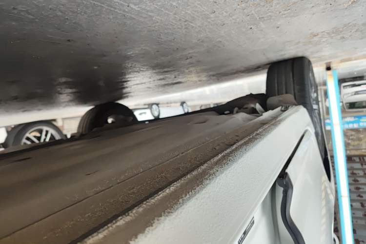 Used Volkswagen Lavida 2023 280TSI DSG Full-Comfort Edition Right Side Sill