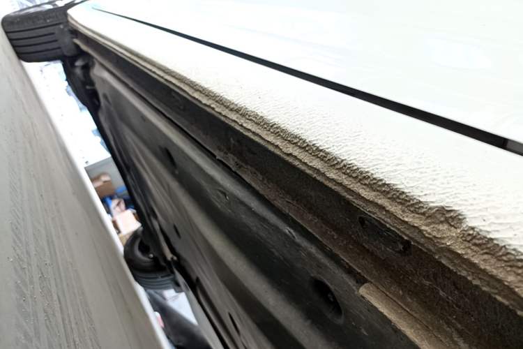 Used Volkswagen Lavida 2023 300TSI DSG Full-Comfort Edition Right Side Sill