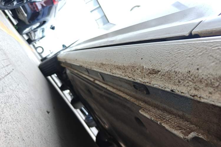 Used Volkswagen Lavida 2023 Revised 1.5L Automatic DeYi Edition Right Side Sill