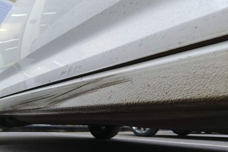 Used Volkswagen Lavida 2023 280TSI DSG Starry Sky Deluxe Edition Right Side Sill