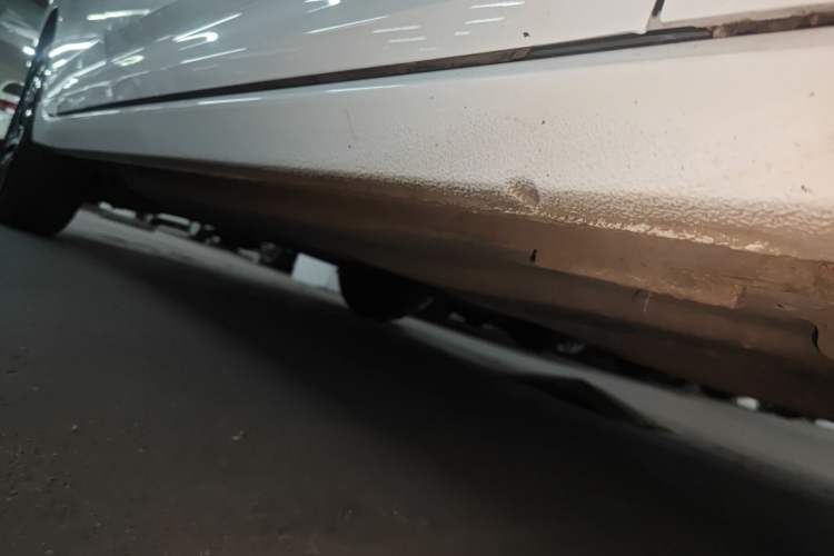 Used Volkswagen Lavida 2023 280TSI DSG Starry Sky Deluxe Edition Right Side Sill