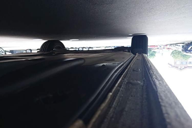 Used Volkswagen Lavida 2023 280TSI DSG Full-Comfort Edition Right Side Sill