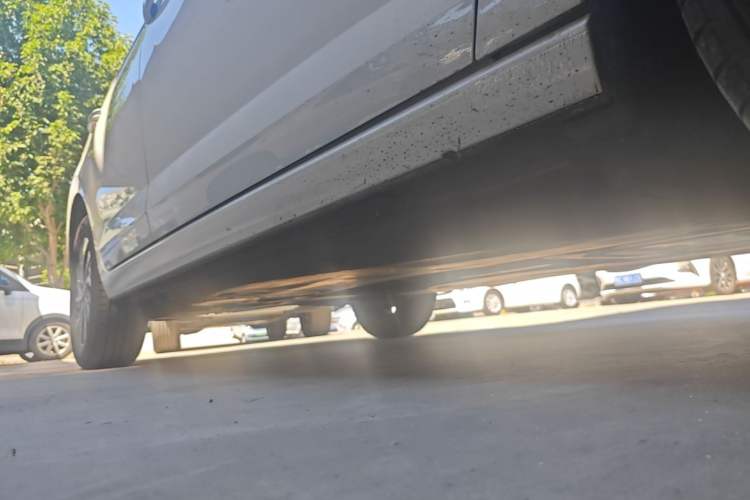 Used Volkswagen Lavida 2023 New Sharp 1.5L Automatic New Wish Edition Right Side Sill