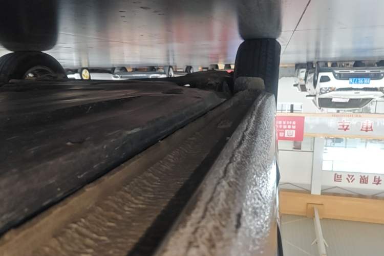 Used Volkswagen Lavida 2023 1.5L Automatic De Yi Edition Right Side Sill