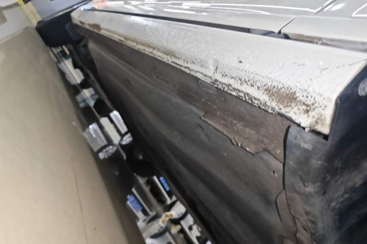 Used Volkswagen Lavida 2023 Revised 1.5L Automatic DeYi Edition Right Side Sill