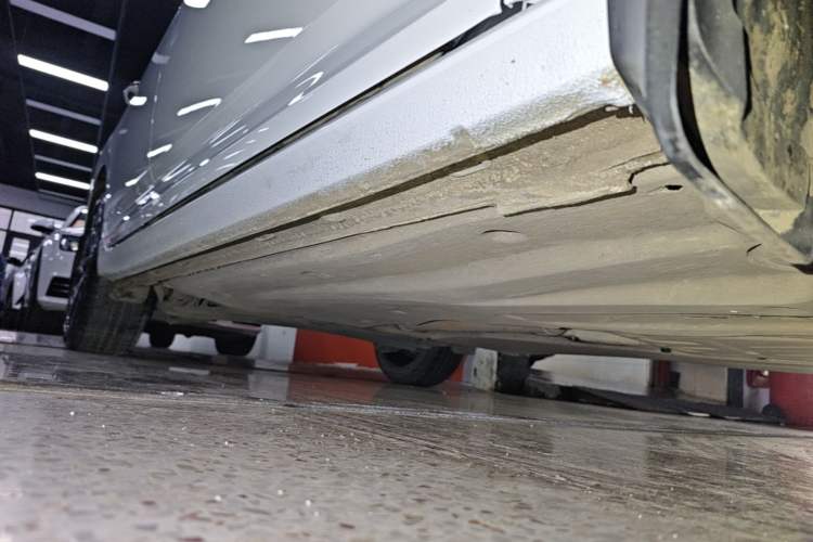 Used Volkswagen Lavida 2023 280TSI DSG Starry Sky Elegance Edition Right Side Sill
