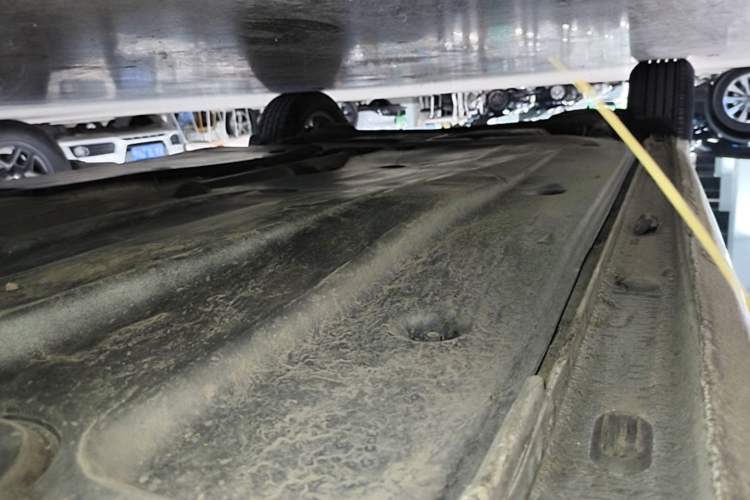 Used Volkswagen Lavida 2023 1.5L Automatic De Yi Edition Right Side Sill