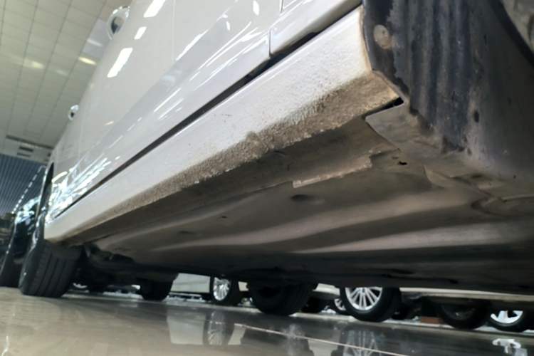 Used Volkswagen Lavida 2023 300TSI DSG Starry Full-Comfort Edition Right Side Sill