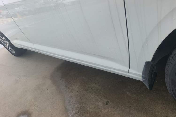 Used Volkswagen Lavida 2023 280TSI DSG Starry Sky Deluxe Edition Right Side Sill