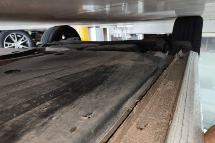 Used Volkswagen Lavida 2023 280TSI DSG Full-Comfort Edition Right Side Sill