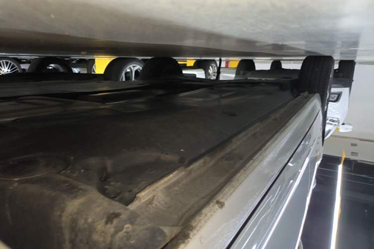 Used Volkswagen Lavida 2023 New Sharp 1.5L Automatic New Wish Edition Right Side Sill