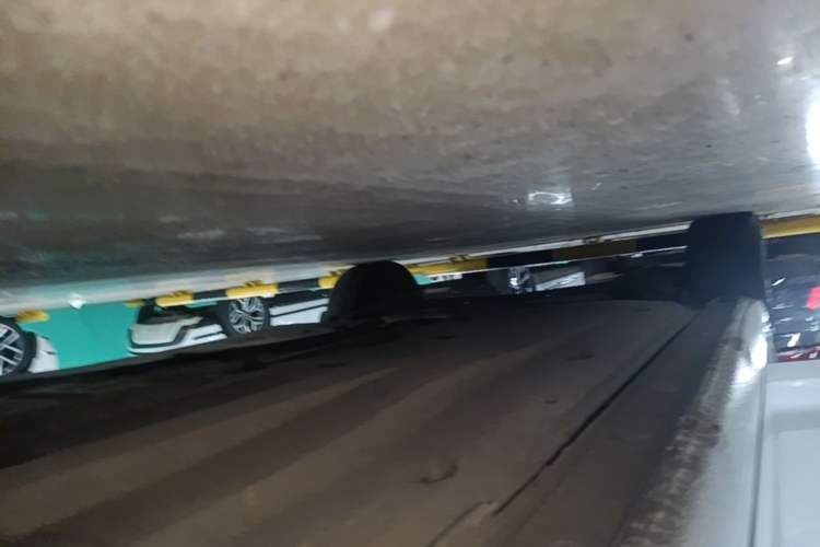 Used Volkswagen Lavida 2023 280TSI DSG Starry Sky Deluxe Edition Right Side Sill
