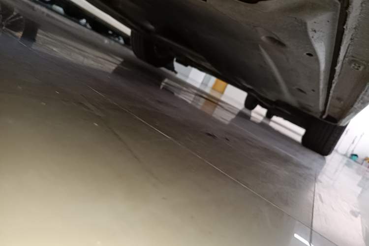 Used Volkswagen Lavida 2023 1.5L Automatic De Yi Edition Right Side Sill