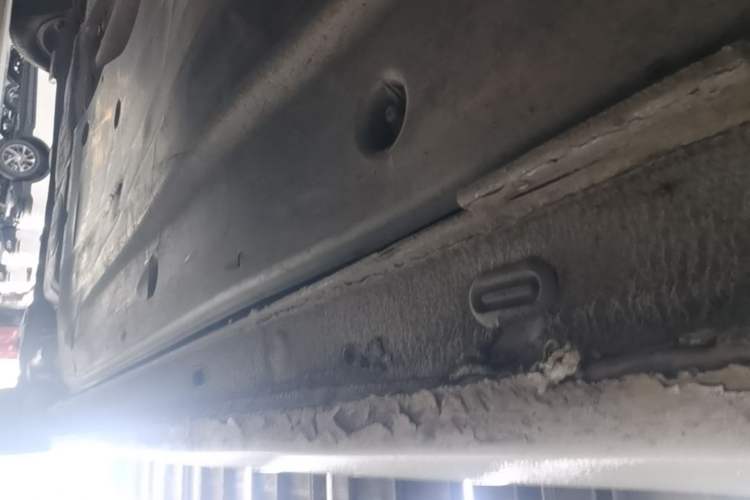 Used Volkswagen Lavida 2023 Revised 1.5L Automatic DeYi Edition Right Side Sill