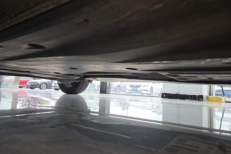 Used Volkswagen Lavida 2023 280TSI DSG Full-Comfort Edition Right Side Sill