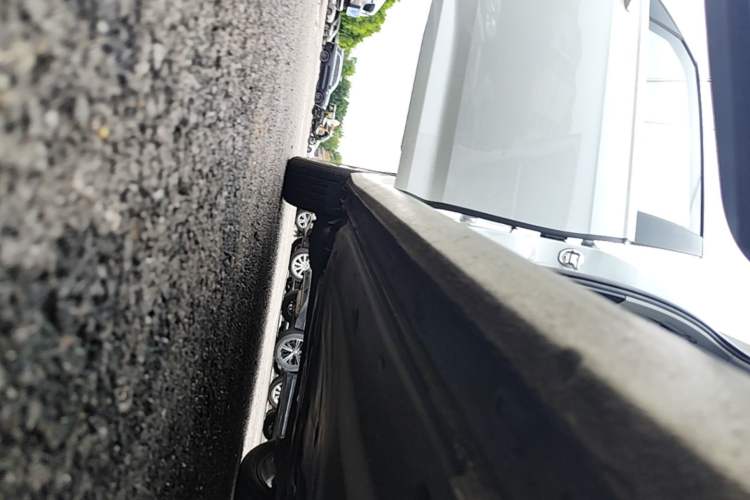 Used Volkswagen Lavida 2023 280TSI DSG Starry Sky Deluxe Edition Right Side Sill