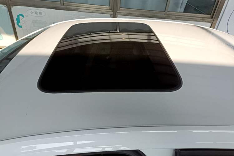 Used Volkswagen Lavida 2023 300TSI DSG Full-Comfort Edition Roof