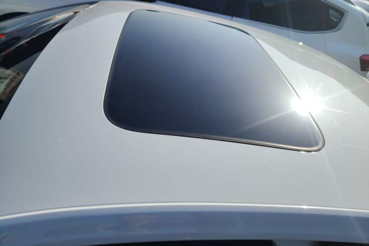 Used Volkswagen Lavida 2023 280TSI DSG Full-Comfort Edition Roof
