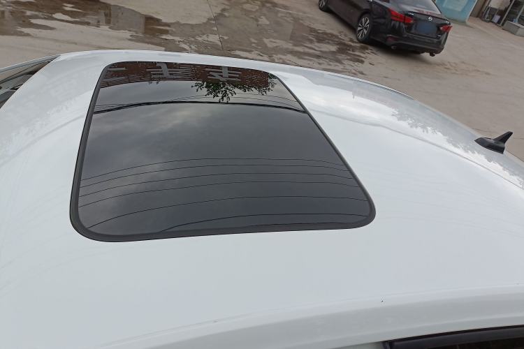 Used Volkswagen Lavida 2023 300TSI DSG Full-Comfort Edition Roof
