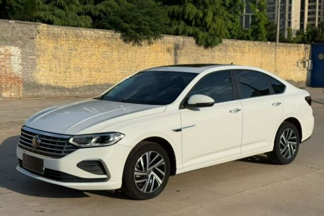 Ojetý Volkswagen Lavida 2023 280TSI DSG Full-Comfort Edition