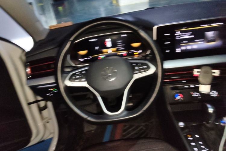 Used Volkswagen Lavida 2023 300TSI DSG Starry Full-Comfort Edition Steering Wheel