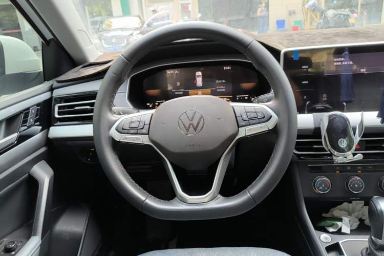 Used Volkswagen Lavida 2023 280TSI DSG Full-Comfort Edition Steering Wheel