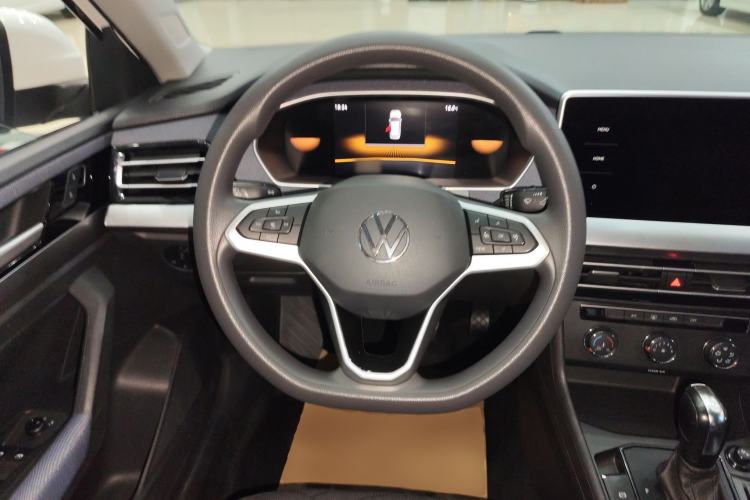 Used Volkswagen Lavida 2023 Revised 1.5L Automatic DeYi Edition Steering Wheel