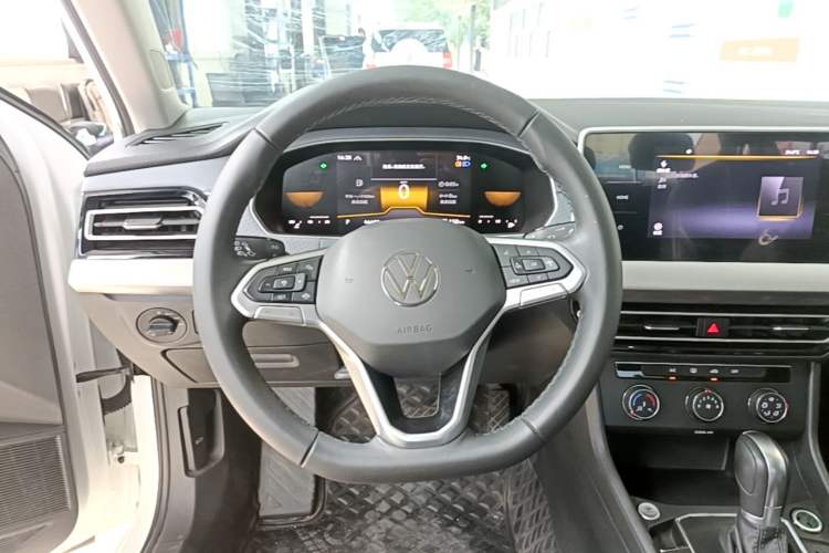 Used Volkswagen Lavida 2023 300TSI DSG Full-Comfort Edition Steering Wheel