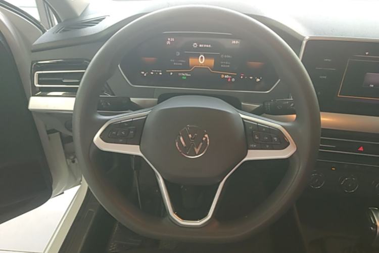 Used Volkswagen Lavida 2023 1.5L Automatic De Yi Edition Steering Wheel